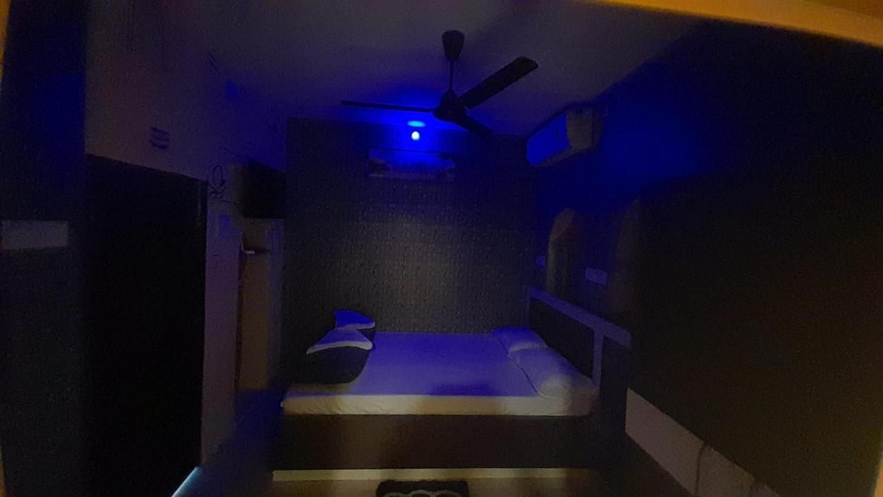 Ani'S Homestay コルカタ エクステリア 写真