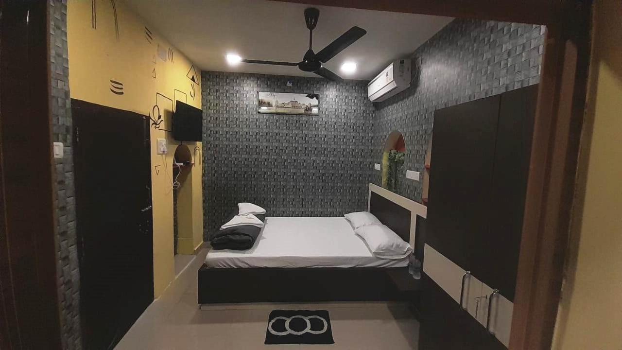 Ani'S Homestay コルカタ エクステリア 写真